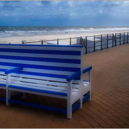 Bright With Terrace Διαμέρισμα Middelkerke