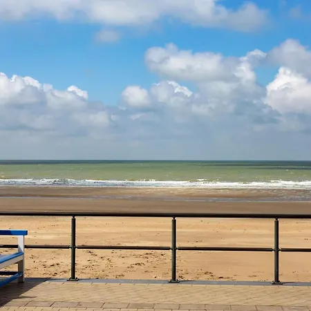 Διαμέρισμα Bright With Terrace Middelkerke